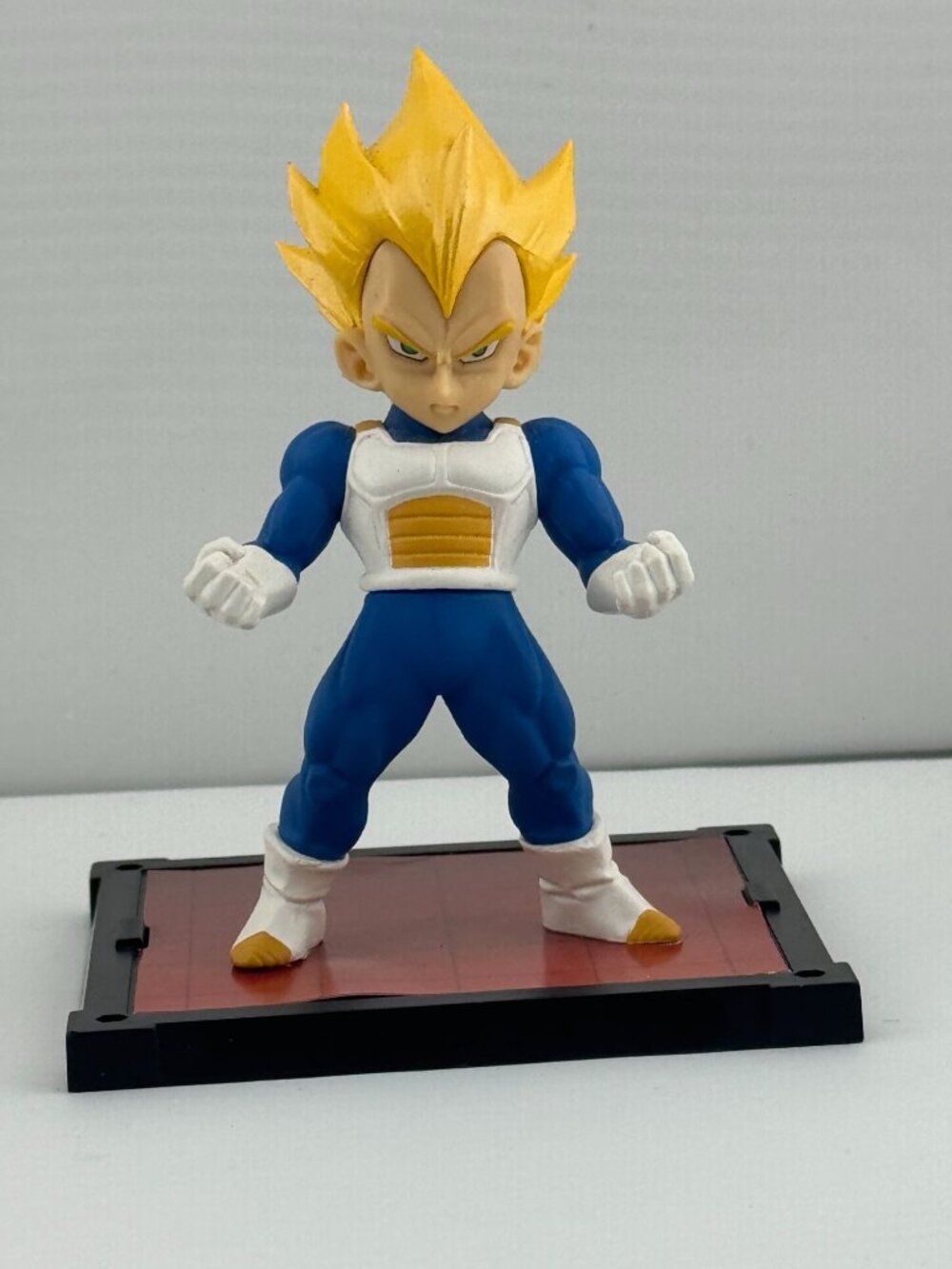 Dragon Ball Z Super Saiyan Vegeta & Broly PVC Figurines Set With Display Bases C - Picture 3 of 6